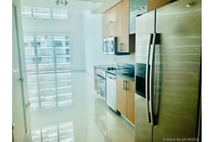 60 SW 13th St, Miami, FL 33130, Sold 03/25/22