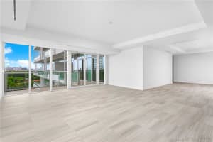 4701 Meridian Ave, Miami Beach, FL 33140, Sold 10/15/21
