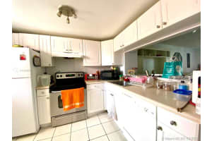 19805 SW 114th Ave, Miami, FL 33157, Sold 04/16/21