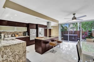 2304 NE 11th St, Hallandale Beach, FL 33009, Sold 04/27/21