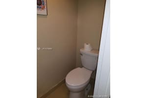 2821 NE 163rd St #2q, Miami, FL 33160, Sold 09/27/21