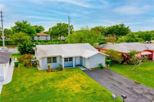 9708 NW 70th St, Tamarac, FL 33321, Sold 06/01/21