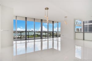 1100 Biscayne Blvd, Miami, FL 33132, Sold 09/16/21