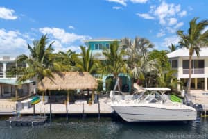 308 Woods Ave, Tavernier, FL 33070, Sold 05/10/21