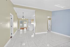 5021 SW 11th St, Plantation, FL 33317, Sold 04/16/21