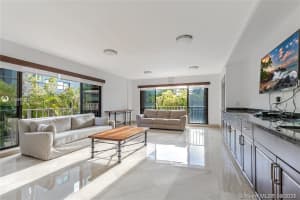 575 Crandon Blvd, Key Biscayne, FL 33149, Sold 06/10/21
