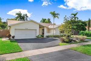 21131 Highland Lakes Blvd, Miami, FL 33179, Sold 06/03/21