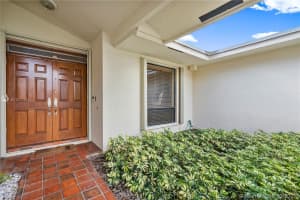 21131 Highland Lakes Blvd, Miami, FL 33179, Sold 06/03/21