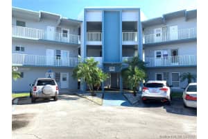 2309 Park Ln, Hollywood, FL 33021, Sold 04/23/21