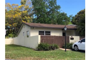 13718 Kendale Lakes Dr, Miami, FL 33183, Sold 06/04/21