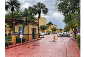 18 SW 82nd Ln, Miami, FL 33193, Sold 04/19/21