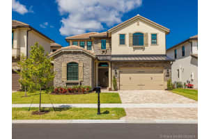 8884 Grand Prix Ln, Boynton Beach, FL 33472, Sold 05/11/21