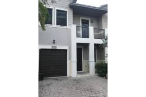 10430 NW 58th Terrace, Doral, FL 33178, Sold 05/20/21
