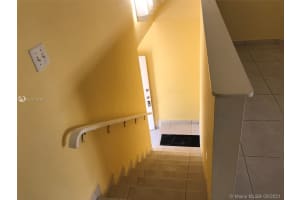 9940 NW 9th St Cir, Miami, FL 33172, Sold 04/20/21