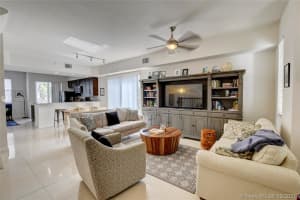 2686 N Federal Hwy, Boynton Beach, FL 33435, Sold 05/27/21
