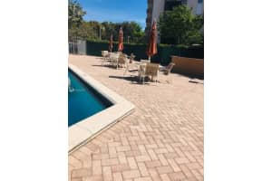 3201 N Country Club Dr, Aventura, FL 33180, Sold 05/13/21