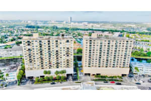 427 Golden Isles Dr #4j, Hallandale Beach, FL 33009, Sold 07/30/21