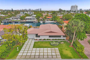 1957 NE 119th Rd, North Miami, FL 33181, Sold 08/09/21