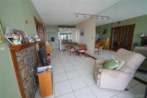 2829 Indian Creek Dr, Miami, FL 33140, Sold 10/26/21