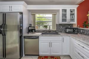 530 Radford Terrace, Davie, FL 33325, Sold 06/18/21