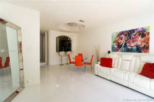 8350 NW 10th St #7e, Miami, FL 33126, Sold 05/07/21