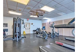 3701 N Country Club Dr, Aventura, FL 33180, Sold 04/20/21