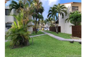 10231 Fontainebleau Blvd, Miami, FL 33172, Sold 05/21/21