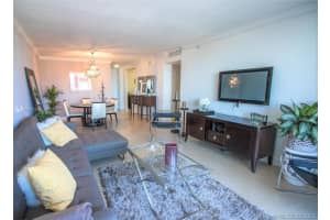 401 69th St, Miami, FL 33141, Sold 07/30/21