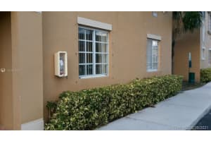 7281 NW 174th Terrace, Hialeah, FL 33015, Sold 07/15/21