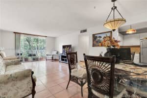 8511 NW 8th St, Miami, FL 33126, Sold 05/18/21