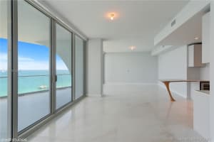 16901 Collins Ave, Sunny Isles Beach, FL 33160, Sold 04/04/24