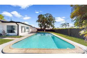 1721 SW 47th Ave, Fort Lauderdale, FL 33317, Sold 05/27/21