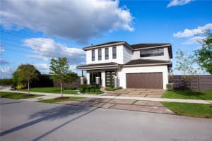 13615 SW 158th Pl, Miami, FL 33196, Sold 05/04/21