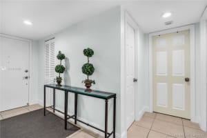 550 Ocean Dr #8h, Key Biscayne, FL 33149, Sold 06/15/21