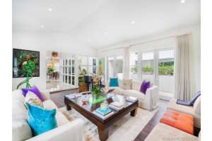 7125 E Lago Dr, Coral Gables, FL 33143, Sold 06/18/21