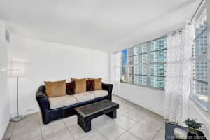 999 Brickell Bay Dr, Miami, FL 33131, Sold 04/15/21