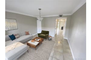 8804 NW 109th Pl, Doral, FL 33178, Sold 06/04/21
