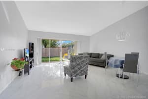 10370 SW 208th Ln, Cutler Bay, FL 33189, Sold 05/21/21