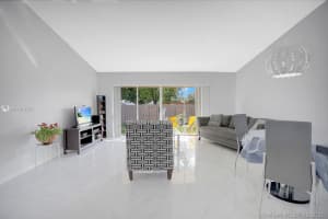 10370 SW 208th Ln, Cutler Bay, FL 33189, Sold 05/21/21