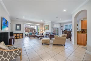 1660 SW 150 Rd, Miami, FL 33185, Sold 04/26/21