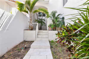 20941 NE 37th Ct, Aventura, FL 33180, Sold 06/02/21