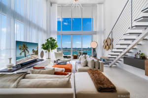 1040 Biscayne Blvd, Miami, FL 33132, Sold 05/10/21