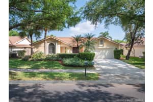 1619 Newport Ln, Weston, FL 33326, Sold 05/14/21