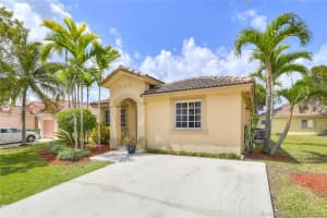 450 SE 30th Dr, Homestead, FL 33033, Sold 05/06/21