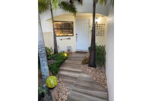 1410 San Remo Cir, Homestead, FL 33035, Sold 05/28/21