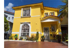 7211 W 24th Ave, Hialeah Gardens, FL 33016, Sold 04/26/21
