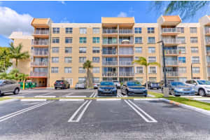 13120 SW 92nd Ave # B-Ph11, Miami, FL 33176, Sold 04/24/21