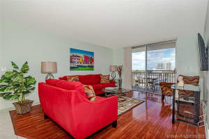137 Golden Isles Dr, Hallandale Beach, FL 33009, Sold 05/07/21