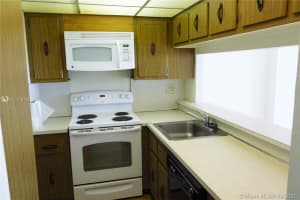 600 NE 36th St STE C11, Miami, FL 33137, Sold 05/05/21