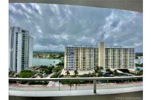 5555 Collins Ave #15v, Miami, FL 33140, Sold 05/06/21
